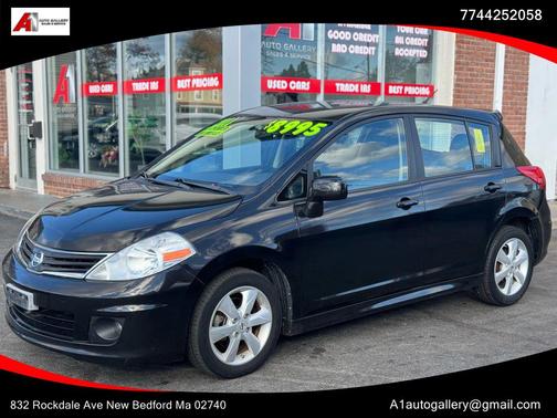 2011 Nissan Versa 1.8 SL
