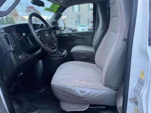 2016 Chevrolet Express 3500 Work Van