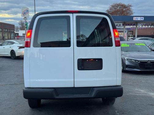 2016 Chevrolet Express 3500 Work Van
