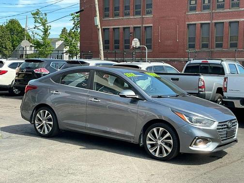 Gray 2018 Hyundai Accent Limited