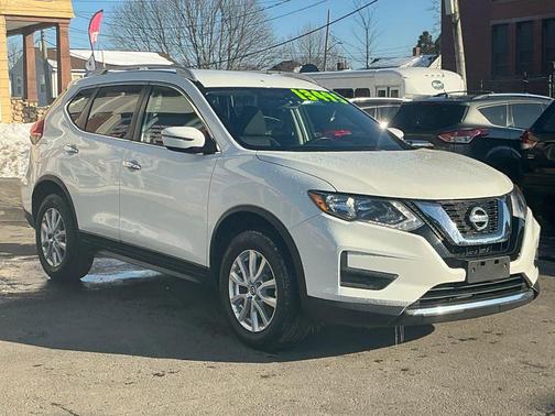 2017 Nissan Rogue SV