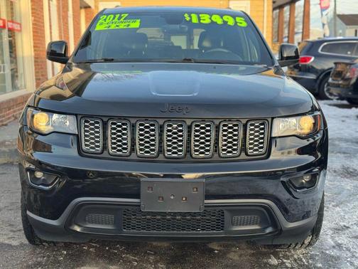 2017 Jeep Grand Cherokee Altitude