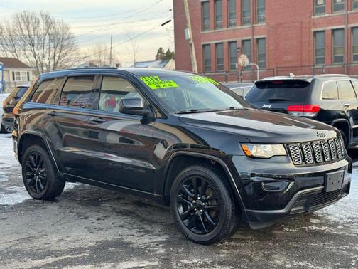2017 Jeep Grand Cherokee Altitude