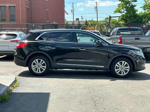 Black 2017 Lincoln MKX Reserve