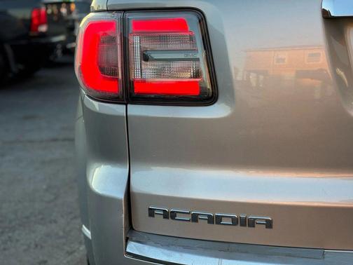 2014 GMC Acadia Denali