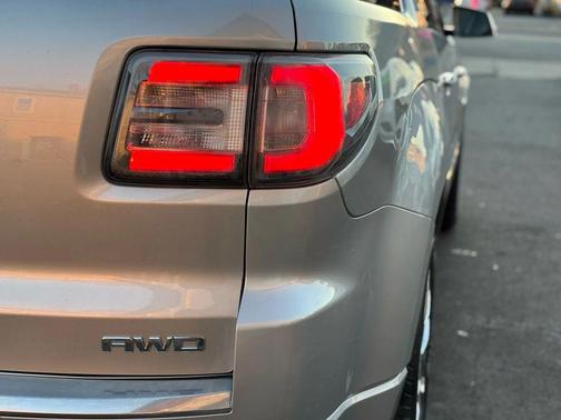 2014 GMC Acadia Denali