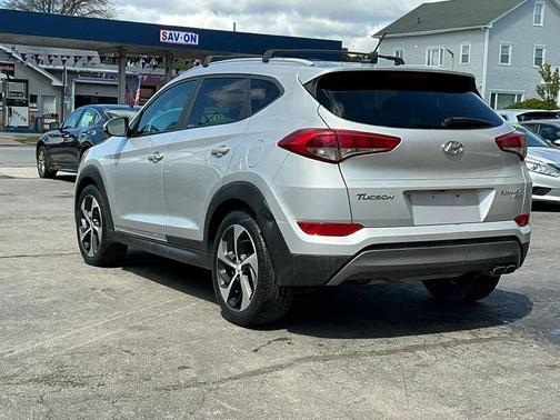 Silver 2016 Hyundai TUCSON Sport