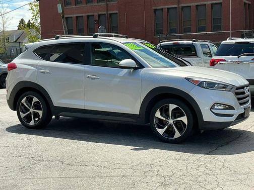 Silver 2016 Hyundai TUCSON Sport
