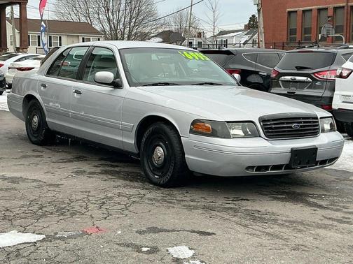 2003 Ford Crown Victoria LX