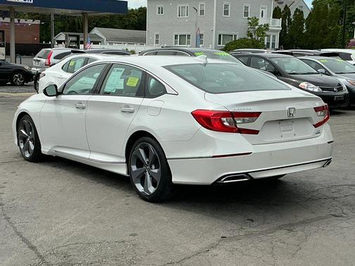 2018 Honda Accord Touring 2.0T