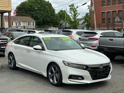 2018 Honda Accord Touring 2.0T