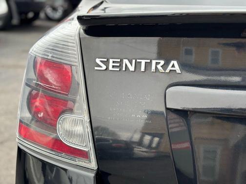 2010 Nissan Sentra 2.0 SR