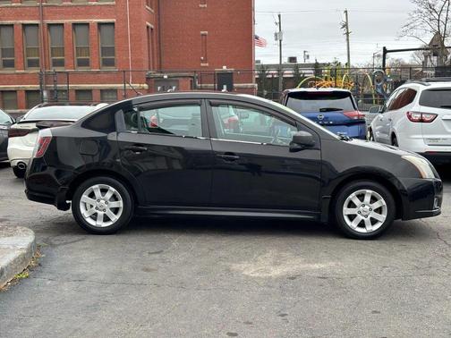 2010 Nissan Sentra 2.0 SR