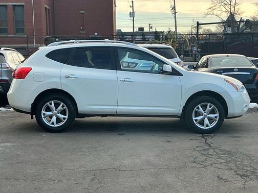 2010 Nissan Rogue SL