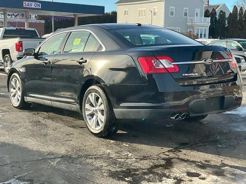2010 Ford Taurus SEL