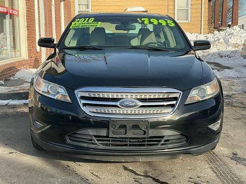 2010 Ford Taurus SEL