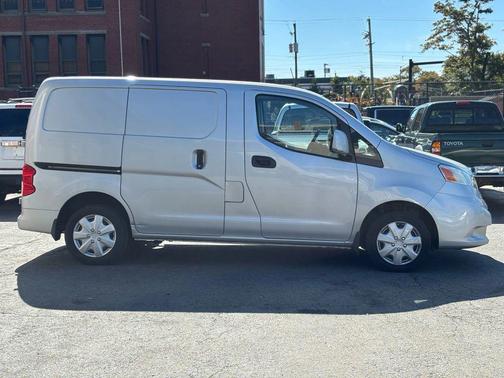 2018 Nissan NV200 SV