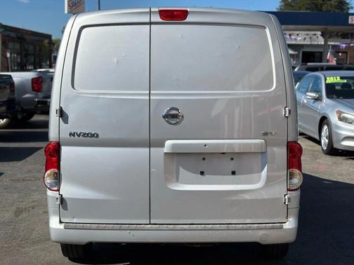 2018 Nissan NV200 SV