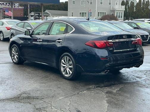 Blue 2016 INFINITI Q70 3.7X