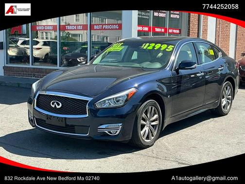 Blue 2016 INFINITI Q70 3.7X