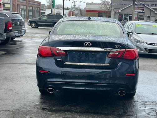 Blue 2016 INFINITI Q70 3.7X