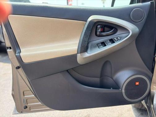 2011 Toyota RAV4 Limited