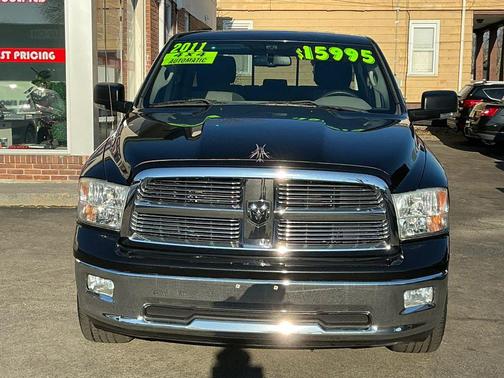 Black 2011 Dodge Ram 1500 SLT