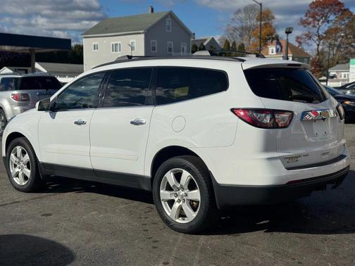 2017 Chevrolet Traverse 1LT