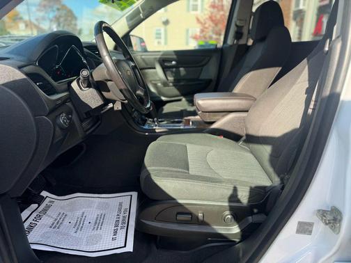 2017 Chevrolet Traverse 1LT