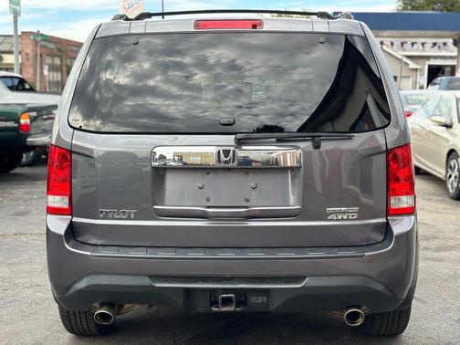 2015 Honda Pilot SE