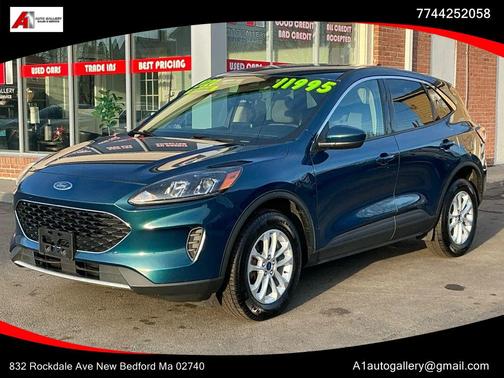 2020 Ford Escape SE