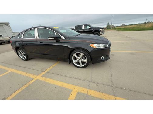 SHADOW BLACK 2016 Ford Fusion SE
