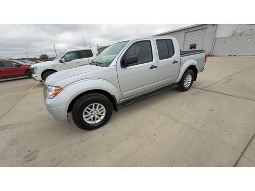 2021 Nissan Frontier SV