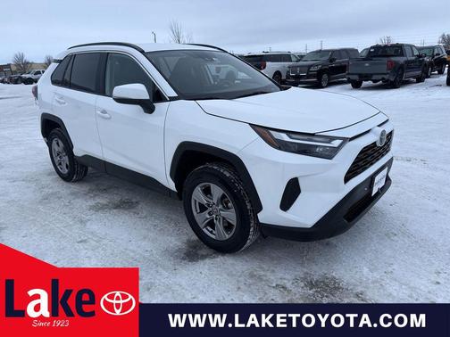 2023 Toyota RAV4 XLE