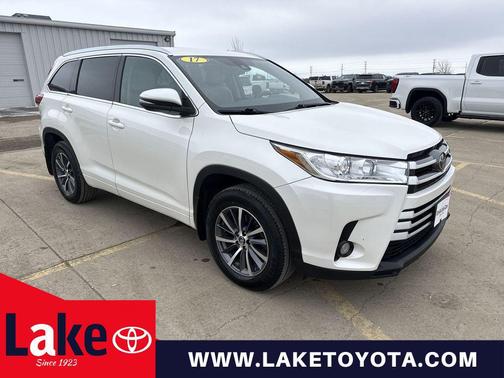 2017 Toyota Highlander XLE