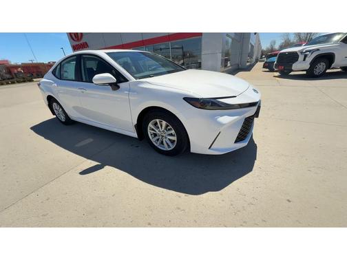 Ice Cap 2026 Toyota Camry LE