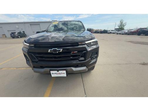 Black 2024 Chevrolet Colorado Z71