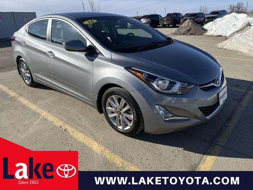 2014 Hyundai ELANTRA SE