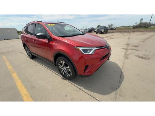 Barcelona Red Metallic 2017 Toyota RAV4 LE