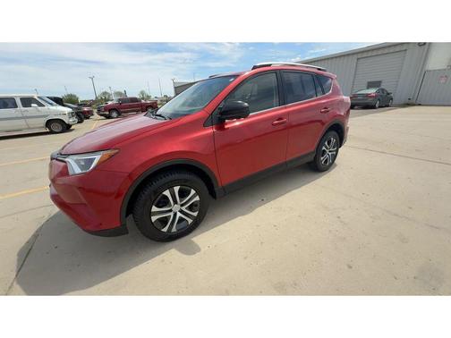 Barcelona Red Metallic 2017 Toyota RAV4 LE