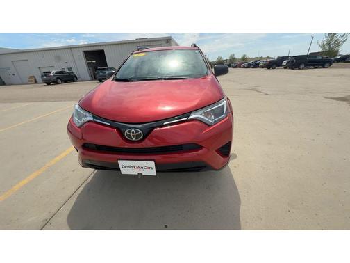 Barcelona Red Metallic 2017 Toyota RAV4 LE