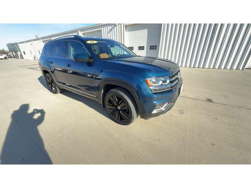 2018 Volkswagen Atlas 3.6L SEL Premium