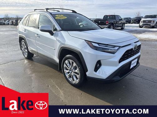 2025 Toyota RAV4 XLE Premium