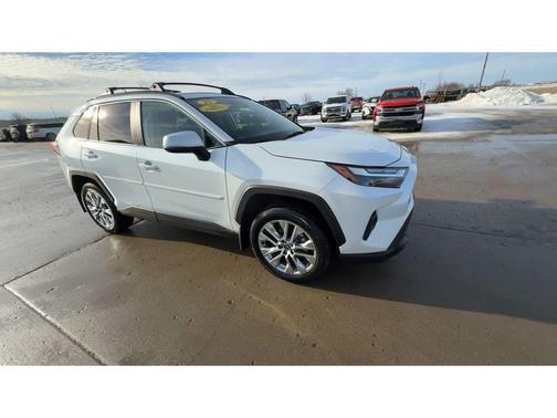 2025 Toyota RAV4 XLE Premium
