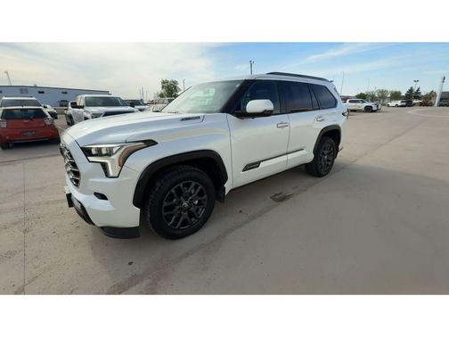 Wind Chill Pearl 2024 Toyota Sequoia Platinum