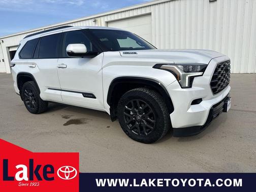 Wind Chill Pearl 2024 Toyota Sequoia Platinum