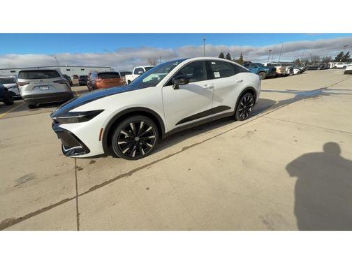 2026 Toyota Crown Platinum