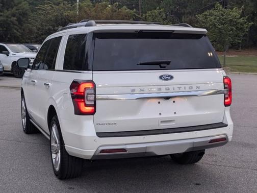 2024 Ford Expedition PLATINUM