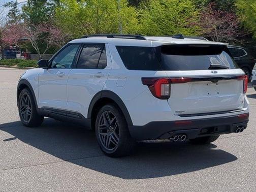 White Metallic 2026 Ford Explorer ST