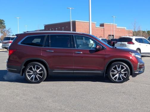 2022 Honda Pilot TOURING 7-PASSENGER